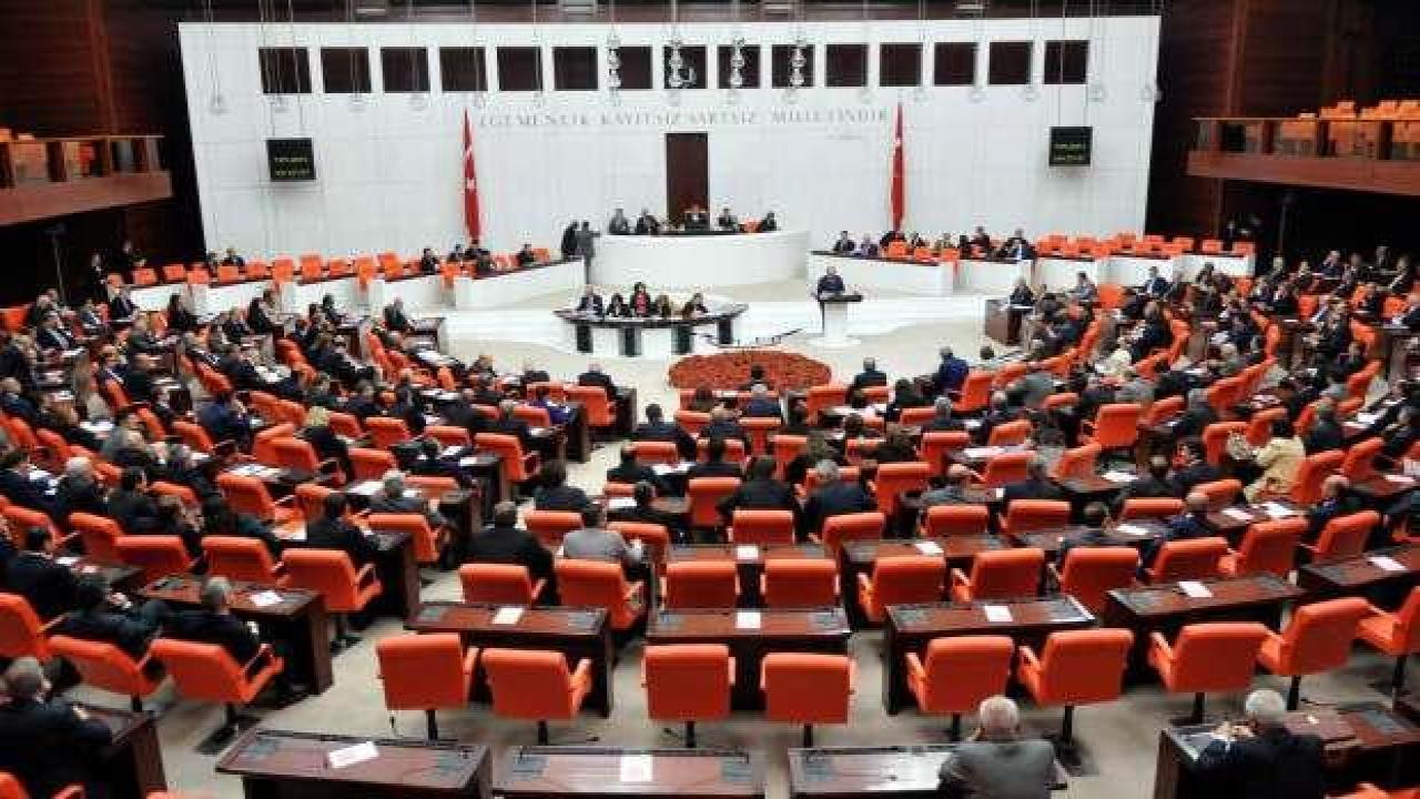 Son dakika! 2023 Yılı Bütçesi TBMM Genel Kurulu'nda kabul edildi