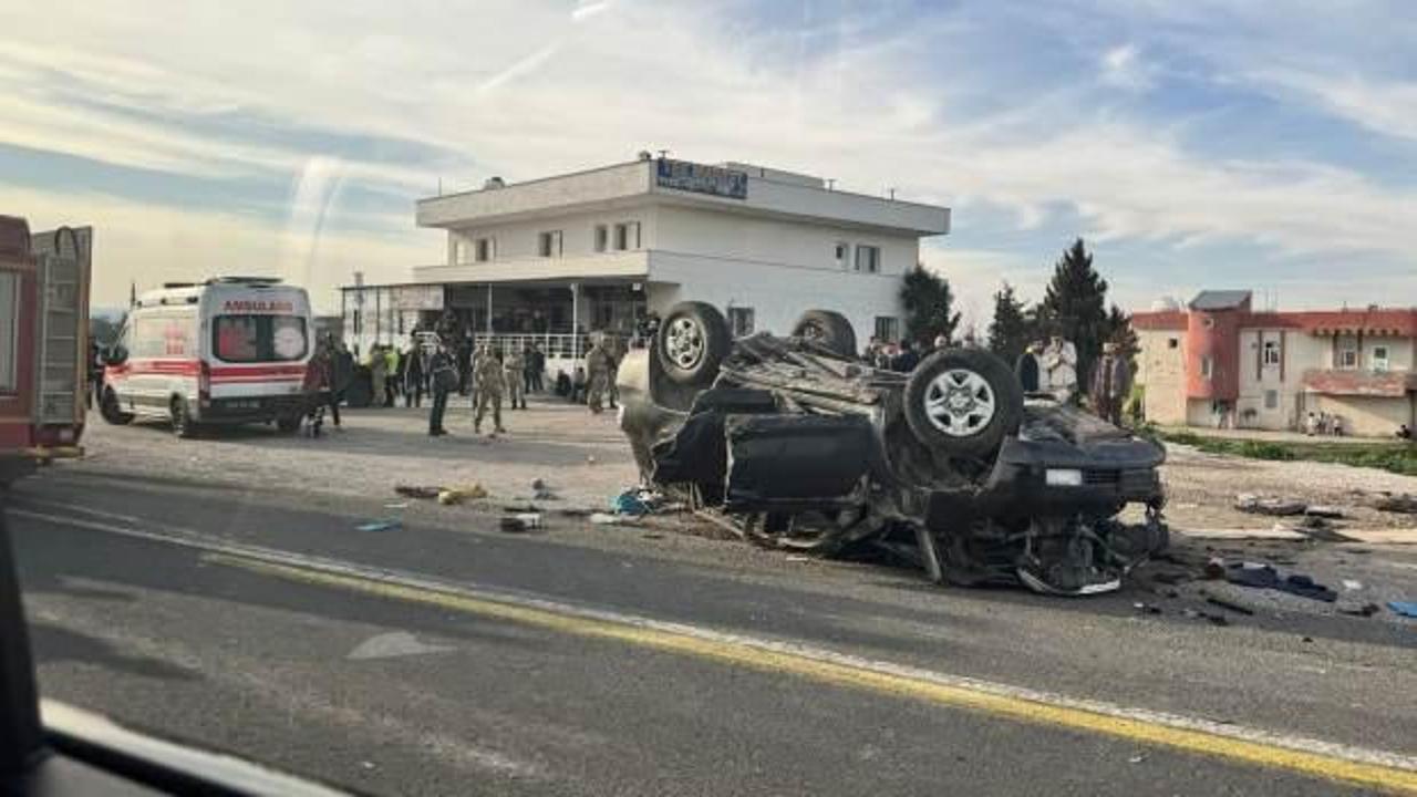 Son dakika... Erdoğan'ın koruma ekibi kaza geçirdi: 1 polis şehit, 3 kişi yaralı!