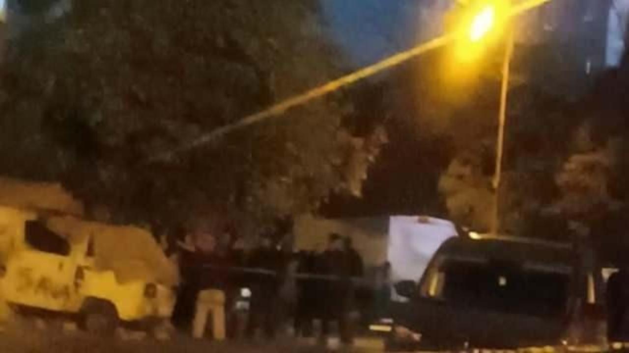 Son Dakika... Küçükçekmece'de silahlı kavga: 14 yaşındaki çocuk öldü