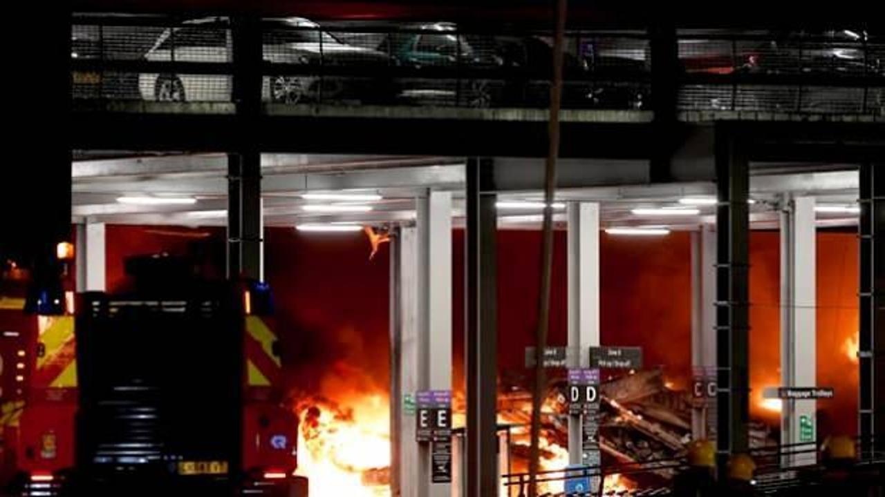 Son dakika: Londra Luton Havalimanı'nda yangın! Tüm uçuşlar askıya alındı