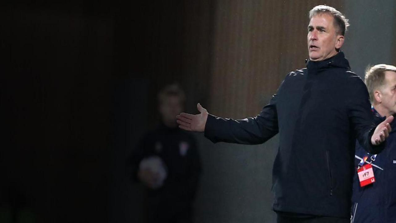 Stefan Kuntz'u yerden yere vurdular! 