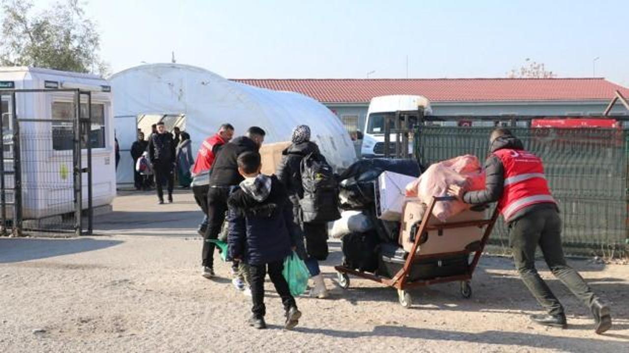 Suriyelilerin eve dönüşü devam ediyor