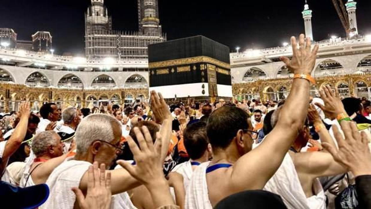 Suudi Arabistan: Yurt dışından hac için gelenlerin sayısı 1,5 milyonu buldu
