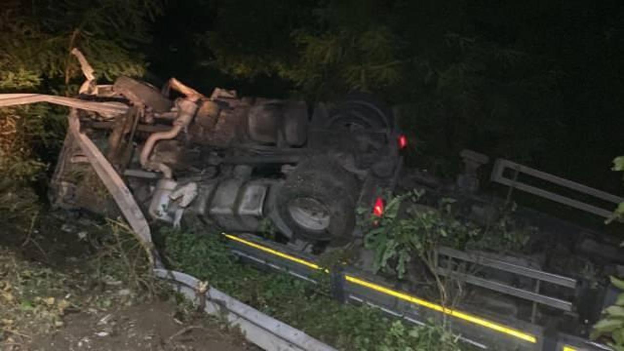 Takla atan TIR'dan burnu bile kanamadan çıktı