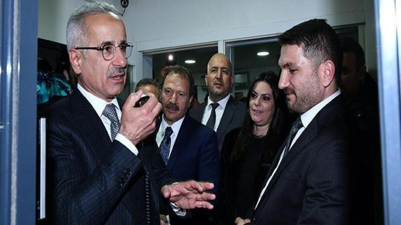 Taksi durağını arayan müşterinin telefonuna Bakan Uraloğlu çıktı