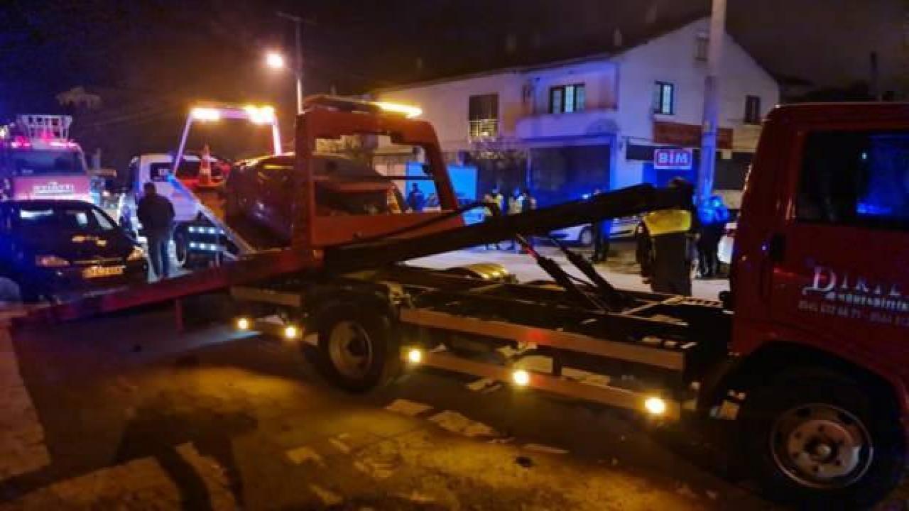 Tali yoldan çıkan araç kazaya sebep oldu: 4 yaralı