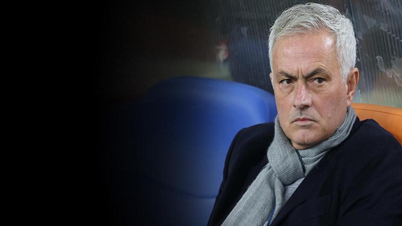 Taraftarlar ayaklandı! Chelsea'de Mourinho sesleri