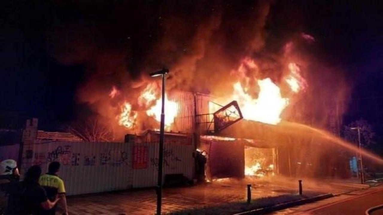 Tayvan’da ailesine kızan şahıs evi ateşe verdi: 8 ölü