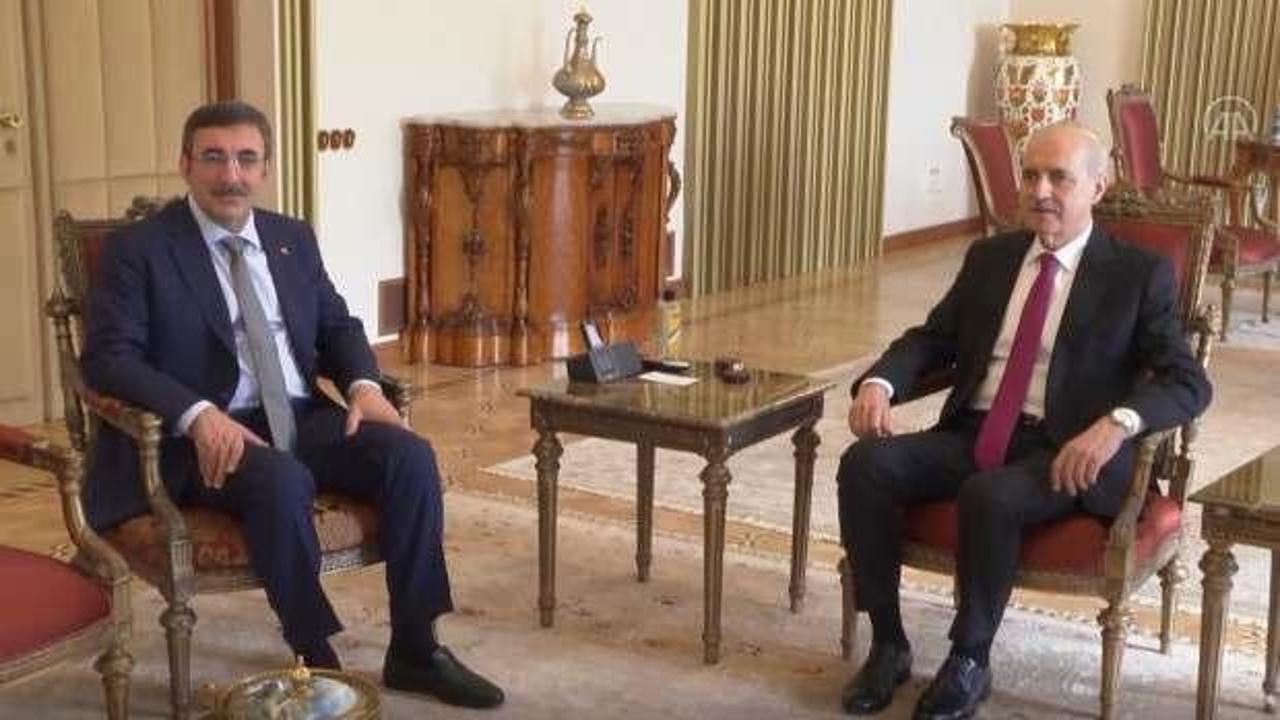TBMM Başkanı Kurtulmuş, Cumhurbaşkanı Yardımcısı Cevdet Yılmaz ile görüştü