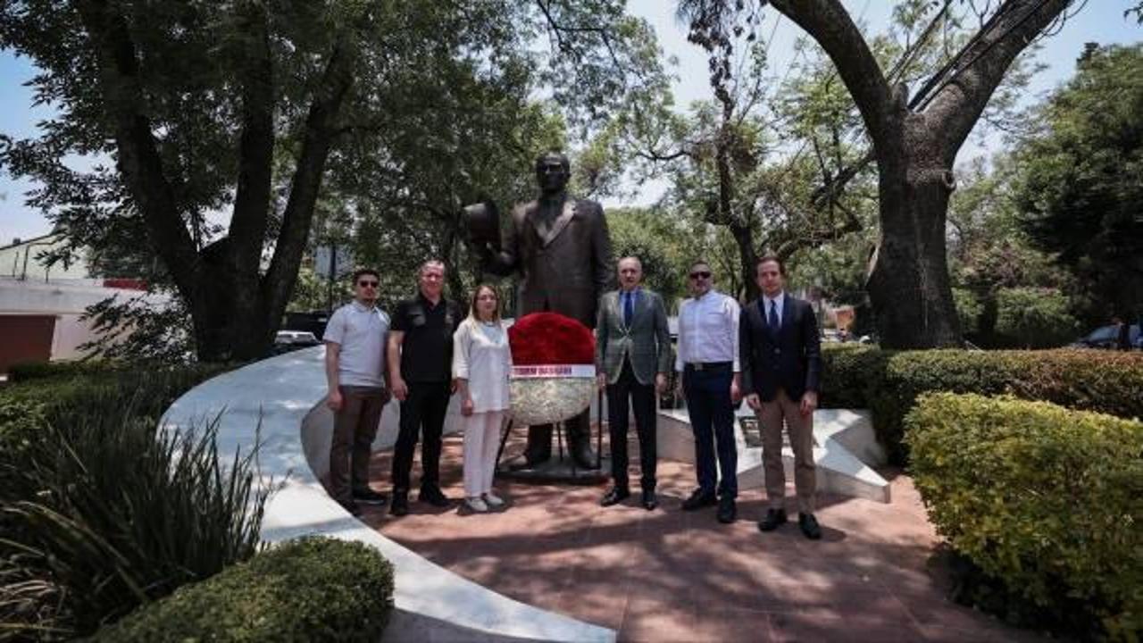 TBMM Başkanı Kurtulmuş, Meksika'daki Atatürk Anıtı'nı ziyaret etti