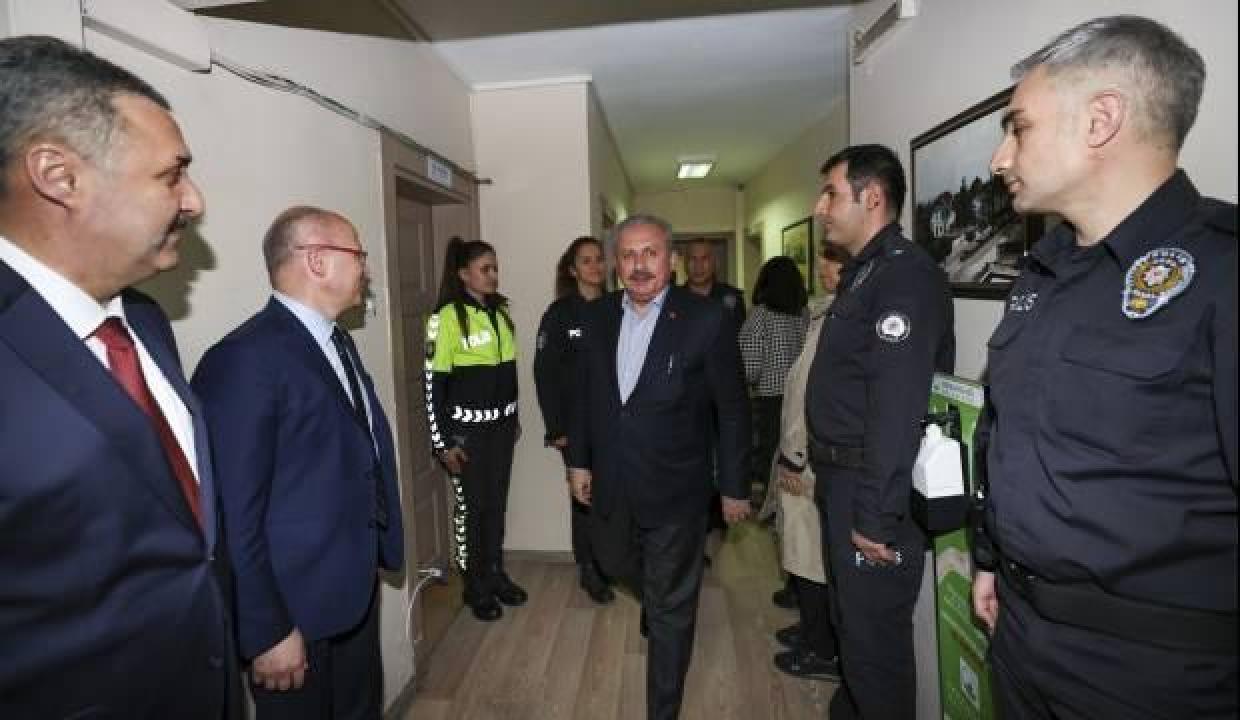 TBMM Başkanı Şentop’tan karakola sürpriz ziyaret