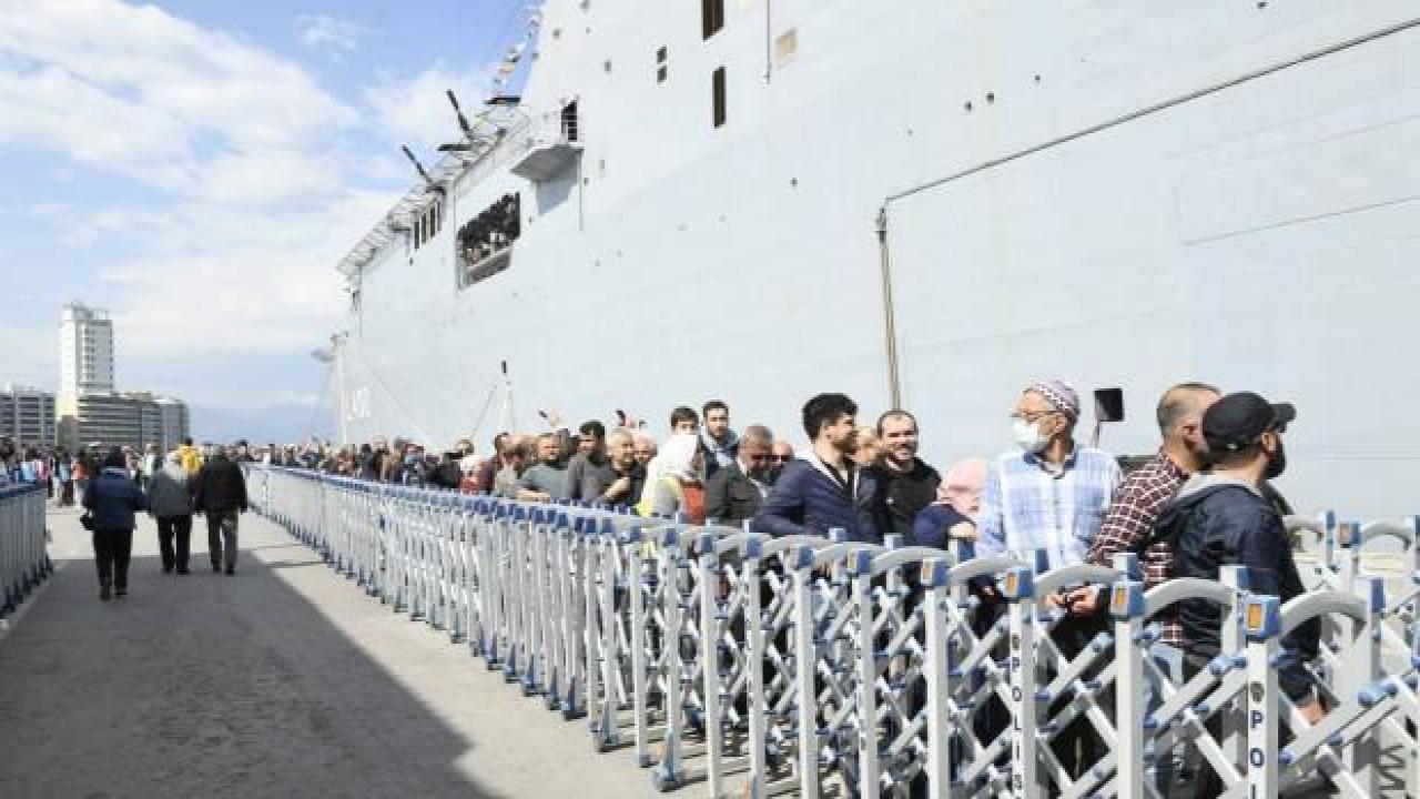 TCG Anadolu, tatbikat için İzmir'den ayrılıyor