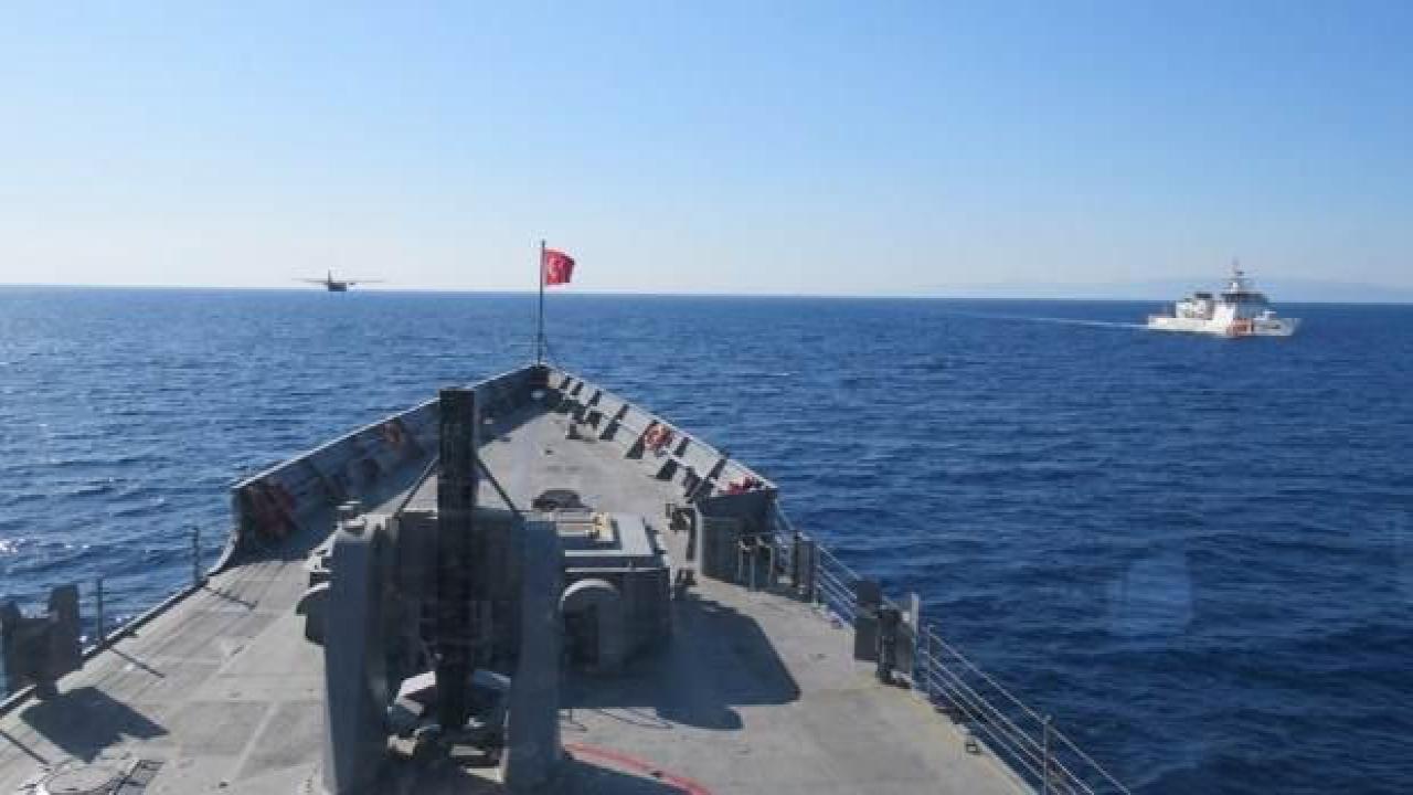 TCG GEDİZ fırkateyni 