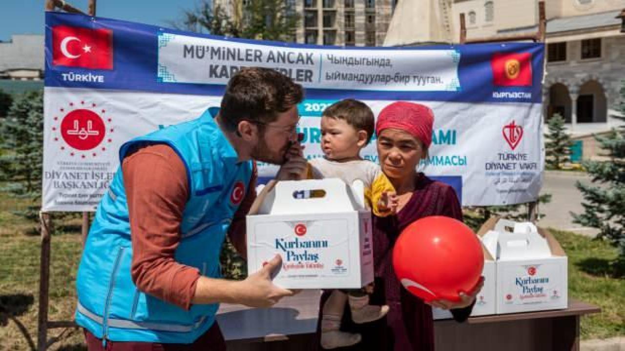 TDV, 31 bin 385 gönüllüsüyle ihtiyaç sahiplerinin yardımına koşuyor