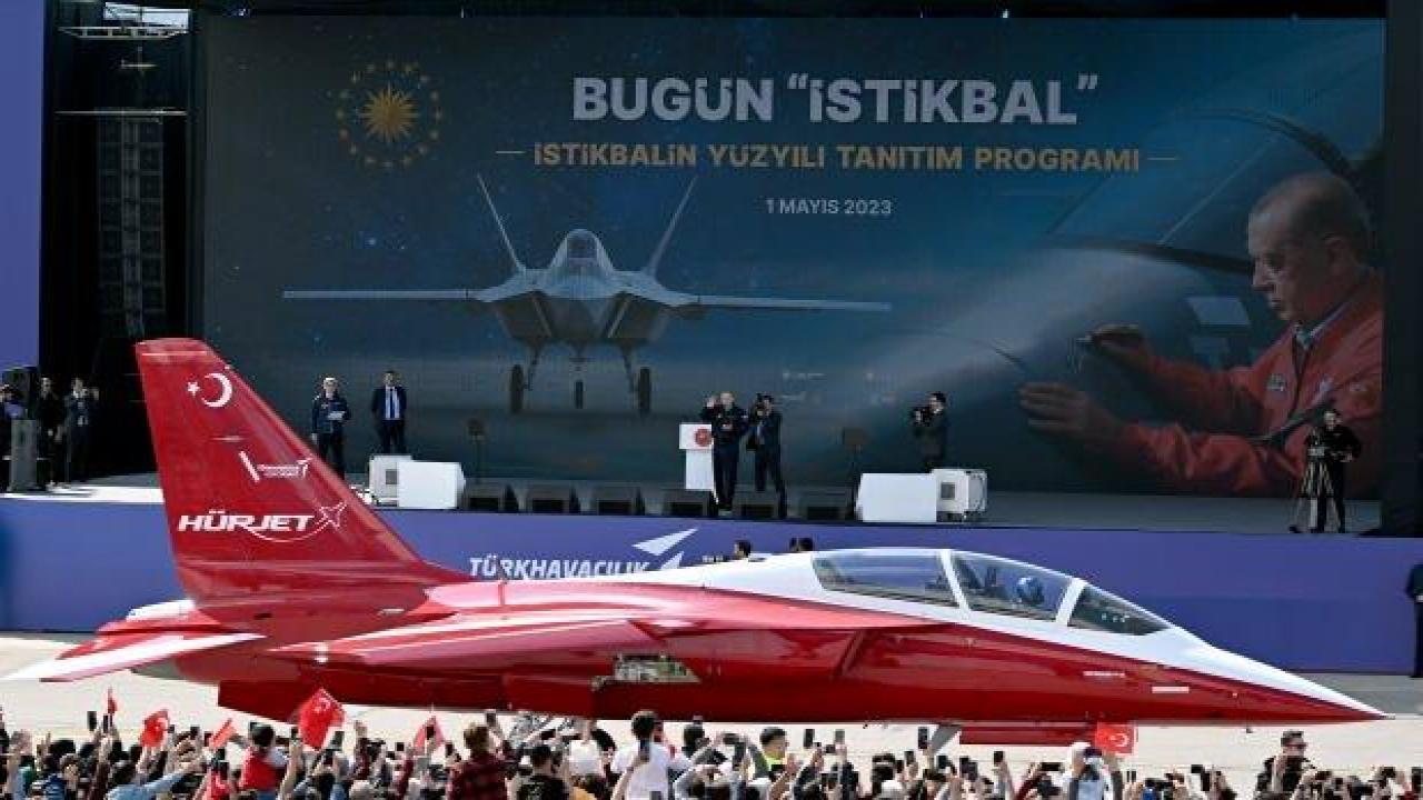 Temel Kotil'den HÜRJET açıklaması: İstersek 6 ayda insansız hava aracına dönüştürebiliriz!