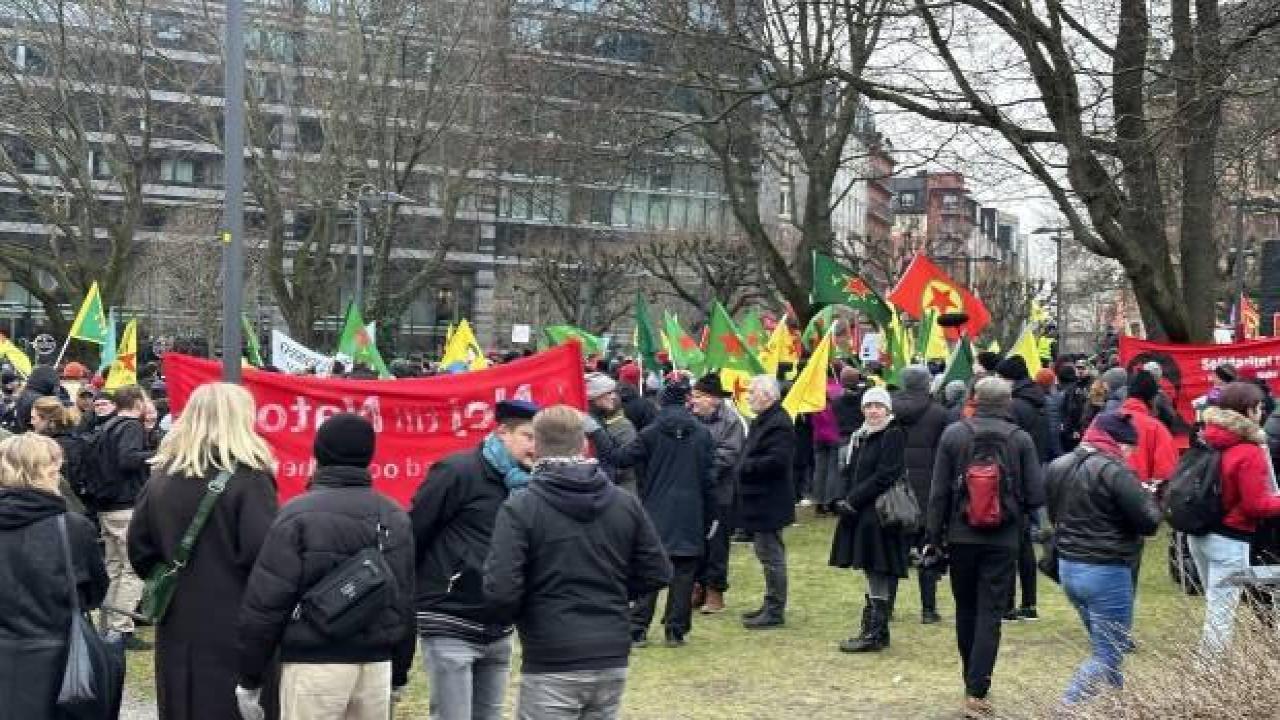 Terör yasası fayda etmedi: İsveç'te terör örgütü yandaşları gösteriye hazırlanıyor
