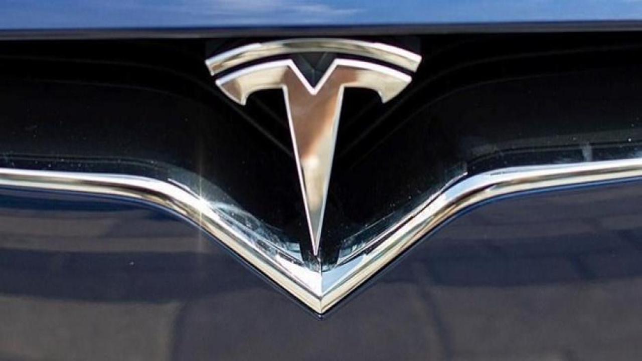 Tesla'ya 1,5 milyon dolarlık tehlikeli atık cezası