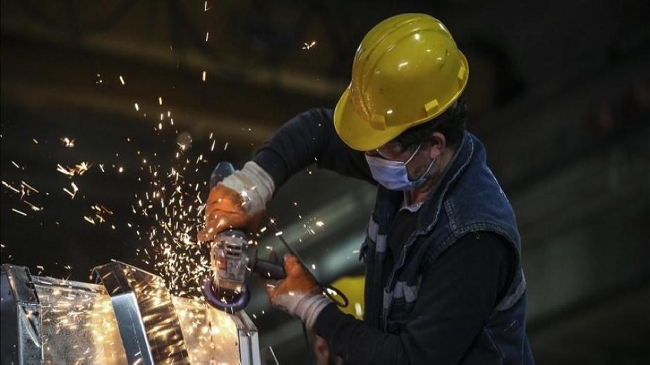 Toplam ciro endeksi nisanda yıllık bazda yüzde 71,9 arttı