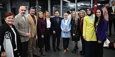 -‘Toplumun gerçek mimarı kadınlardır’