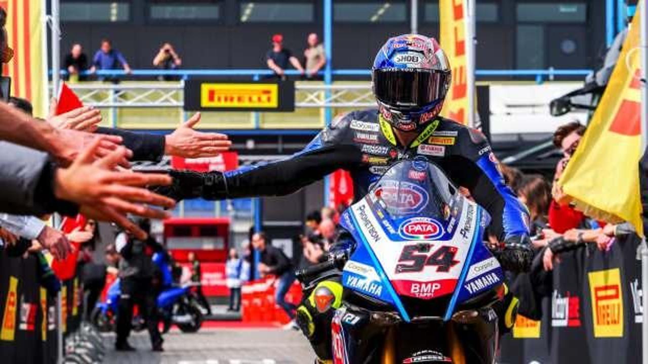 Toprak Razgatlıoğlu, üst üste yarış kazanma rekorunu egale etti