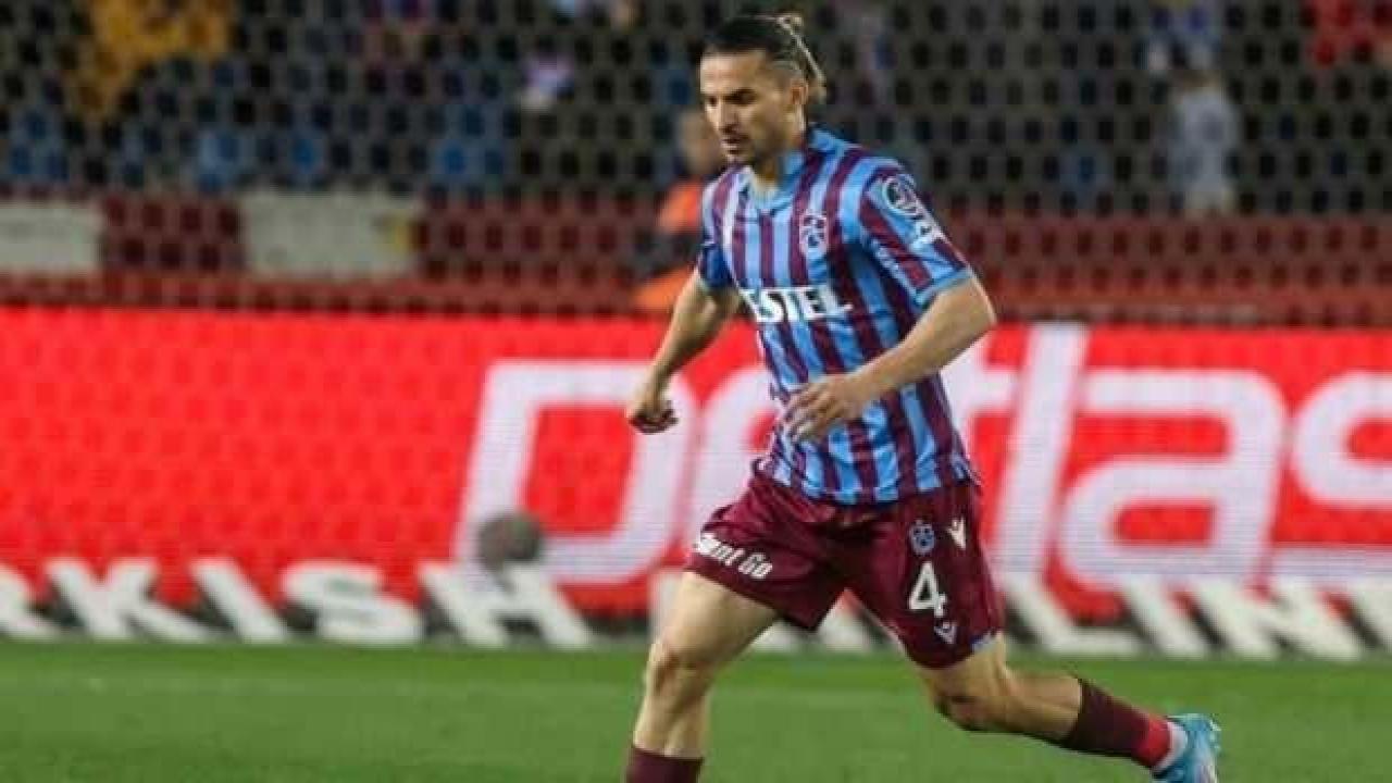 Trabzonspor'da sakatlık şoku! Sedyeyle çıktı