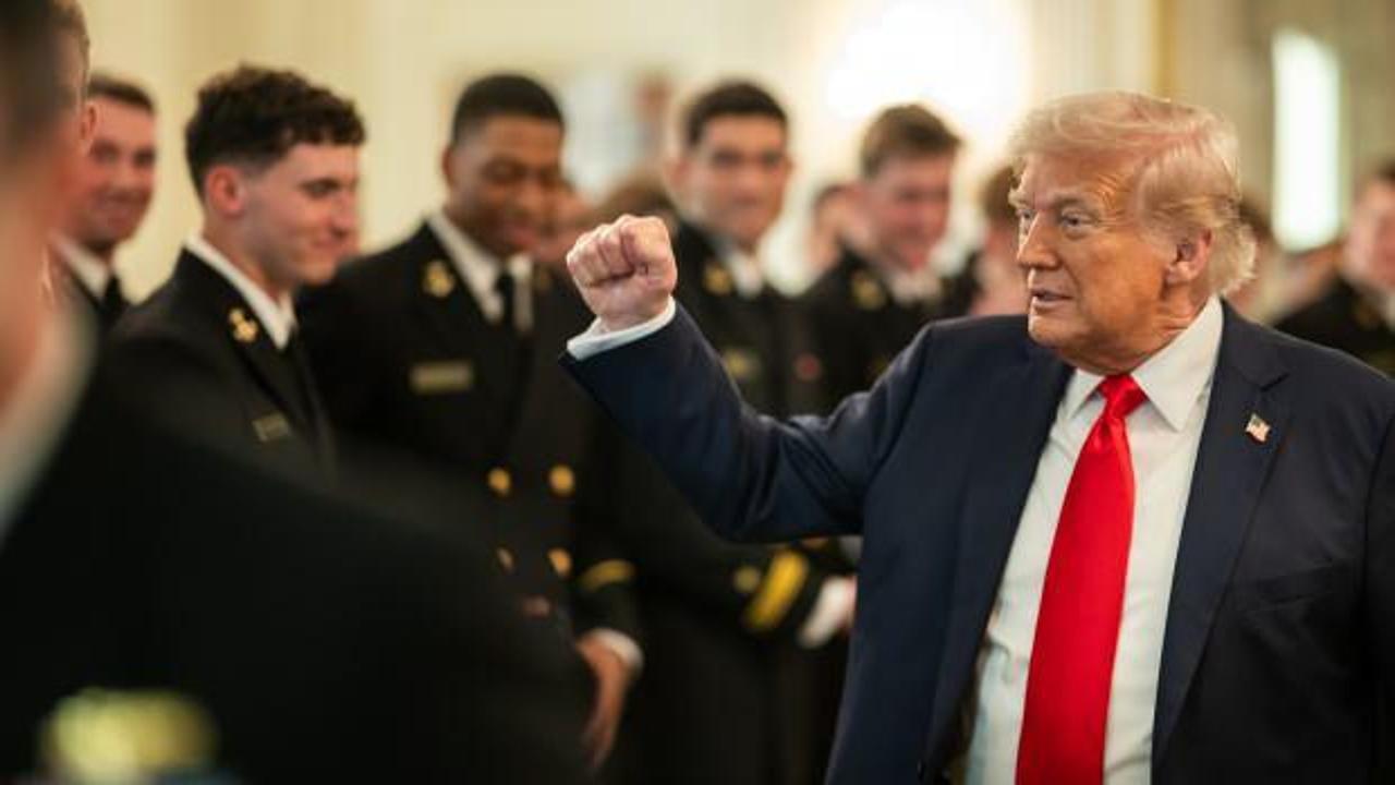 Trump, para ve uçak bileti verecek... ABD’den gönüllü gidenlere destek!
