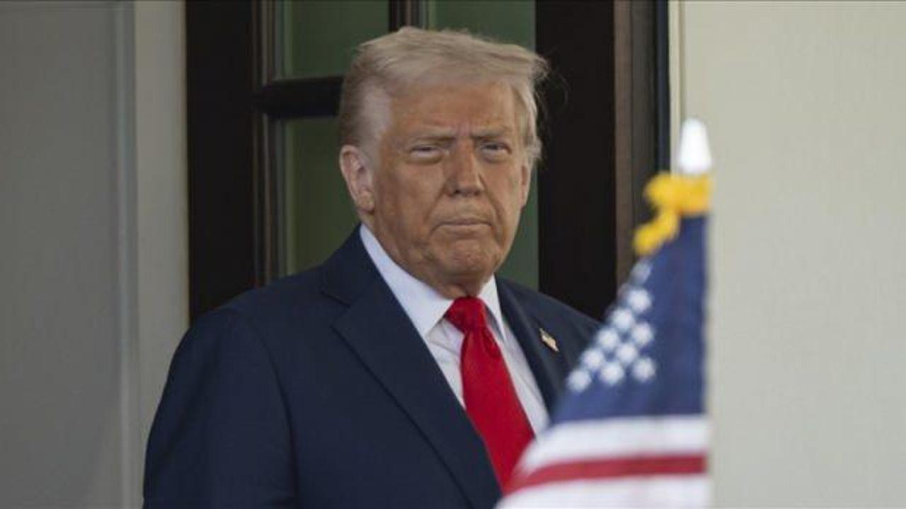 Trump ülkeden gitmek isteyenlere para ve bilet teklif ediyor