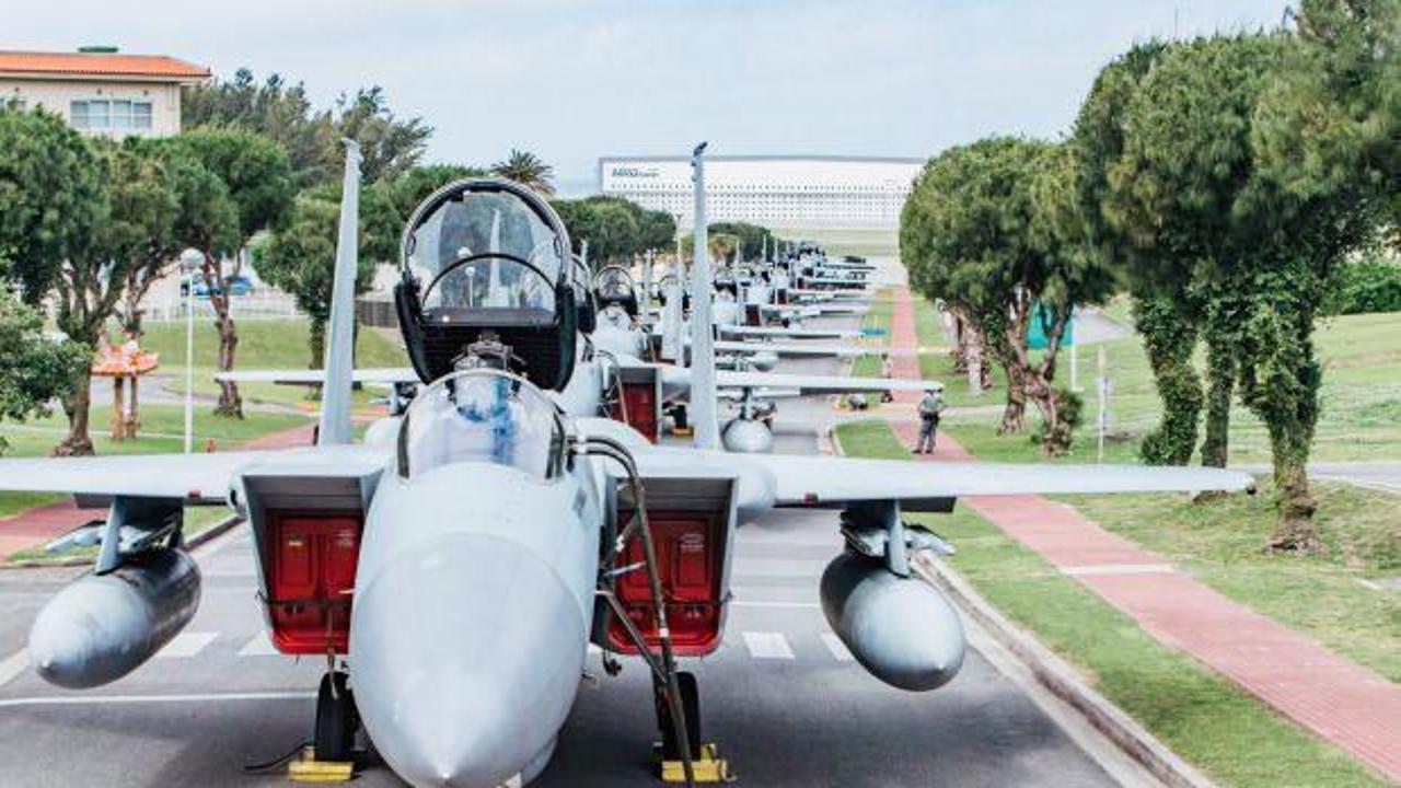 Tsunami korkuttu: Japonya'da F-15 alarmı!