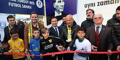 TURGUTREİS'E ULUSLARARASI STANDARTLARDA FUTBOL SAHASI