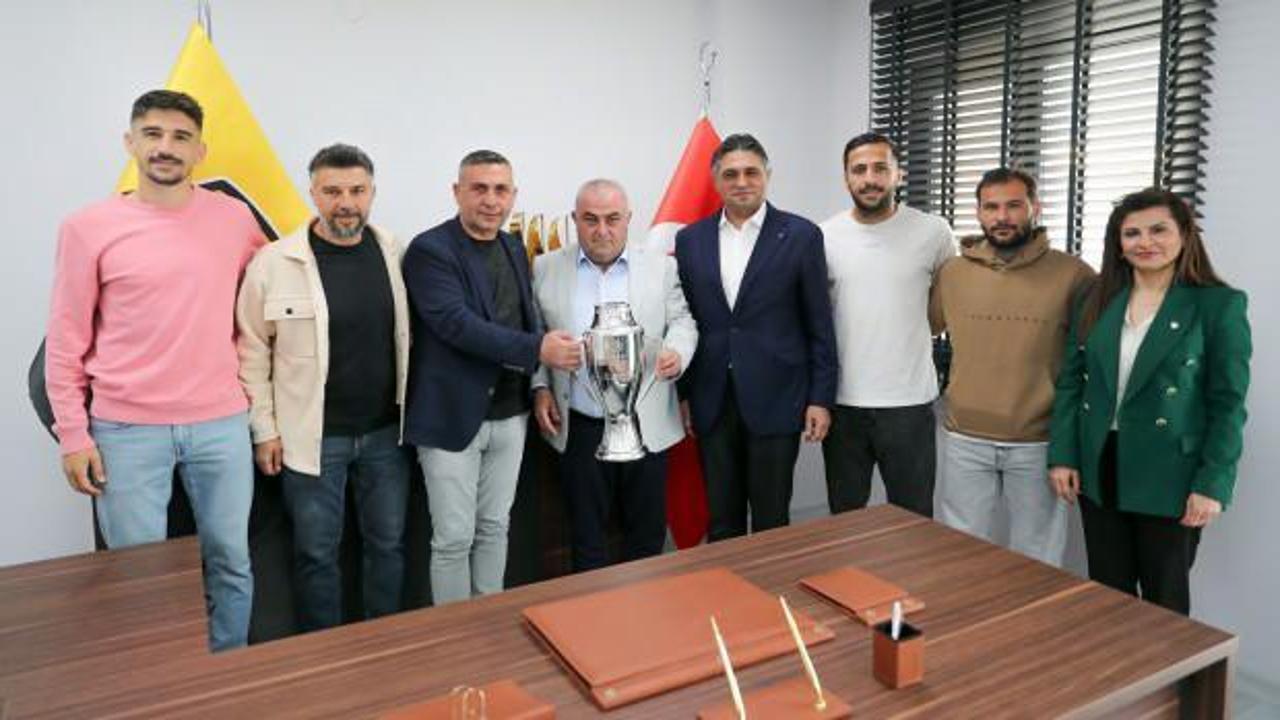 Türk futbol tarihine geçecek hikaye! Namağlup şampiyon olup küme yükseldiler