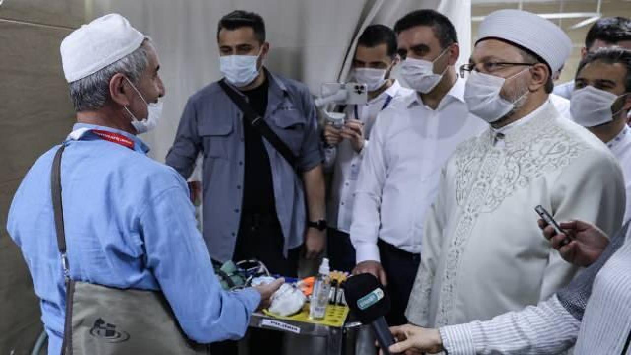 Türk hacı adayları, Diyanet İşleri Başkanlığı Mekke Hastanesinde şifa buluyor