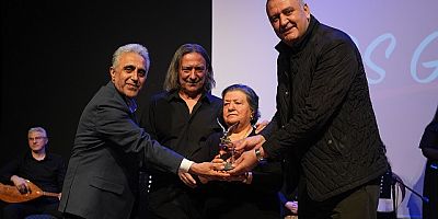 Türk Halk Müziği'nin Usta İsmi Yakup Esen Kartal'da Türkülerle Anıldı