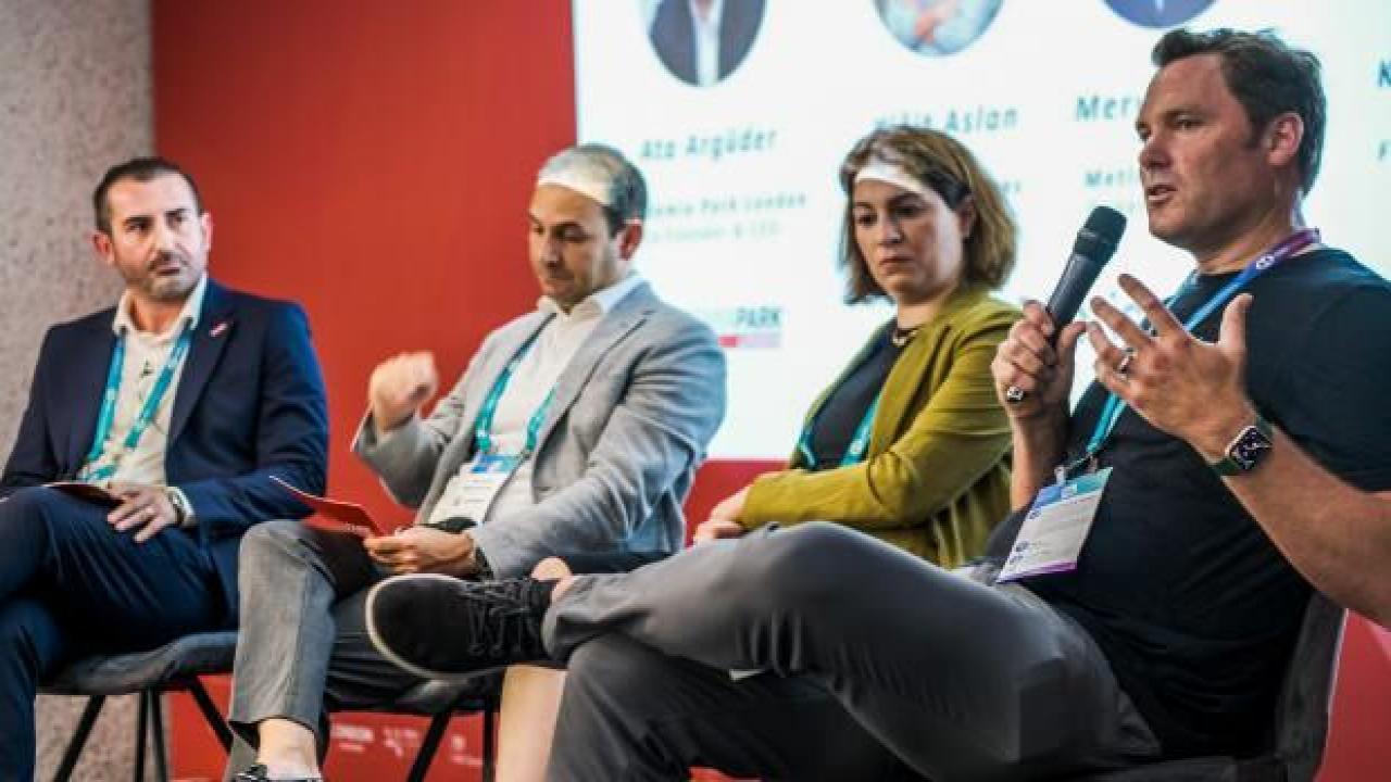 Türk teknoloji startupları yatırım fırsatları için Londra'da