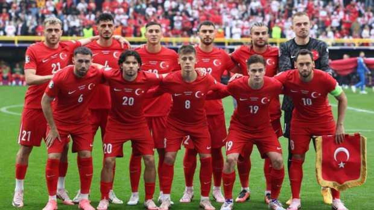 Türkiye - Portekiz maçı için dev ekran kuruluyor