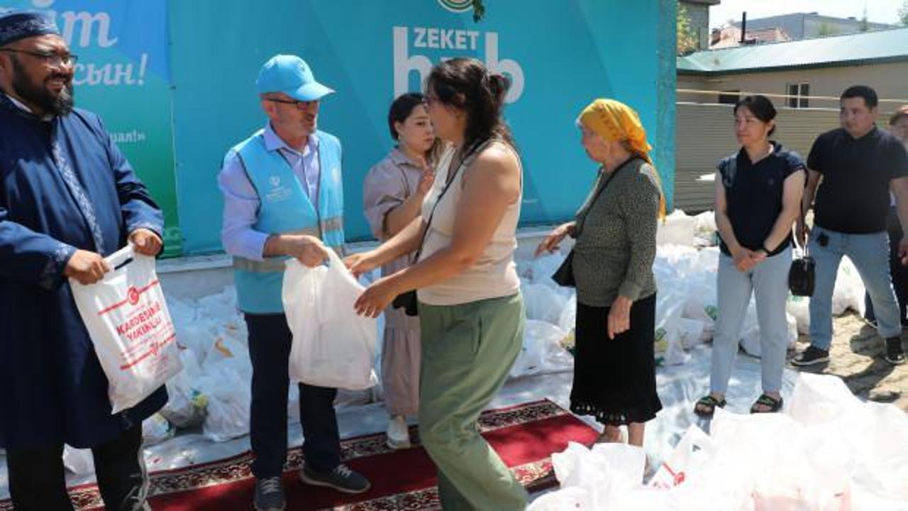 Türkiye Diyanet Vakfı, Kazakistan’daki ihtiyaç sahibi ailelere kurban eti dağıttı