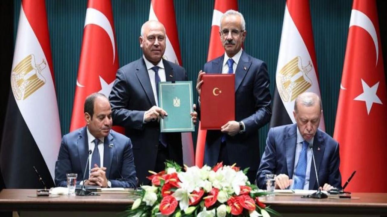 Türkiye-Mısır uçak seferleri 2 katına çıkacak