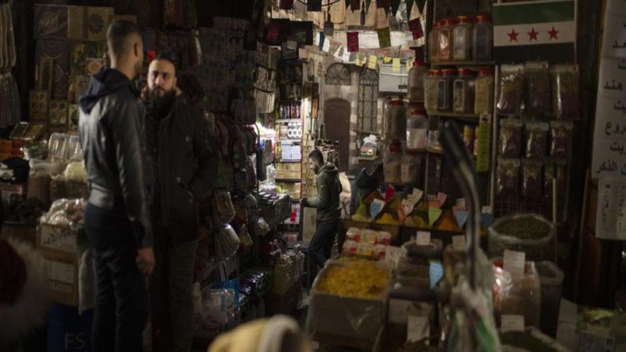 Türkiye Suriye'nin enerji ihtiyacı için hangi adımları atacak?