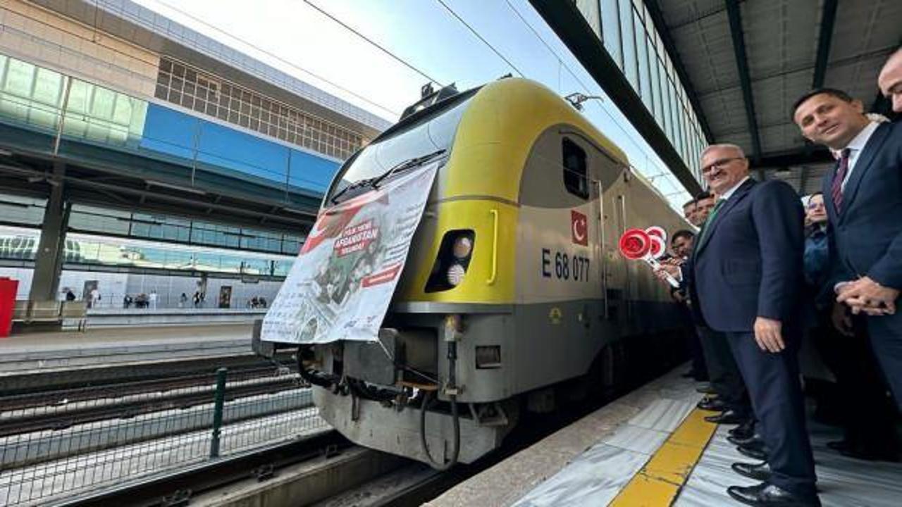Türkiye'den Afganistan'a 19. 'İyilik Treni' yola çıktı