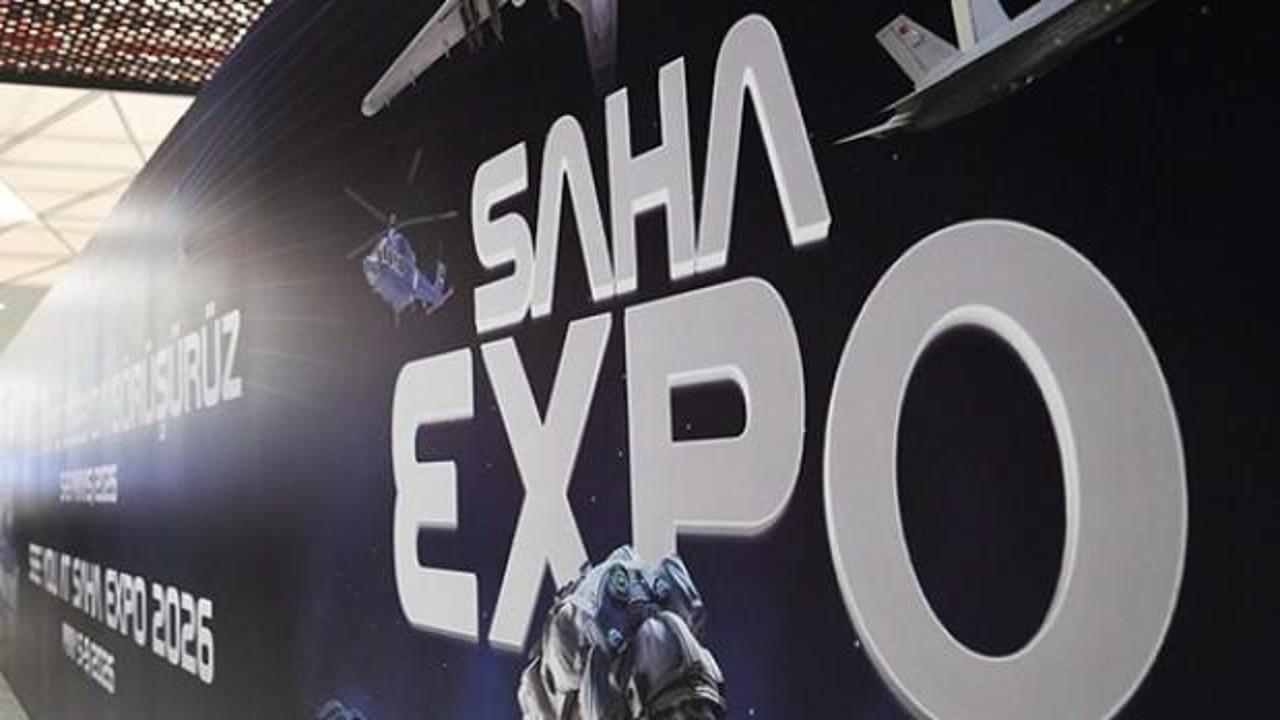 Türkiye'nin astronotları SAHA EXPO'da uzay meraklılarıyla buluştu