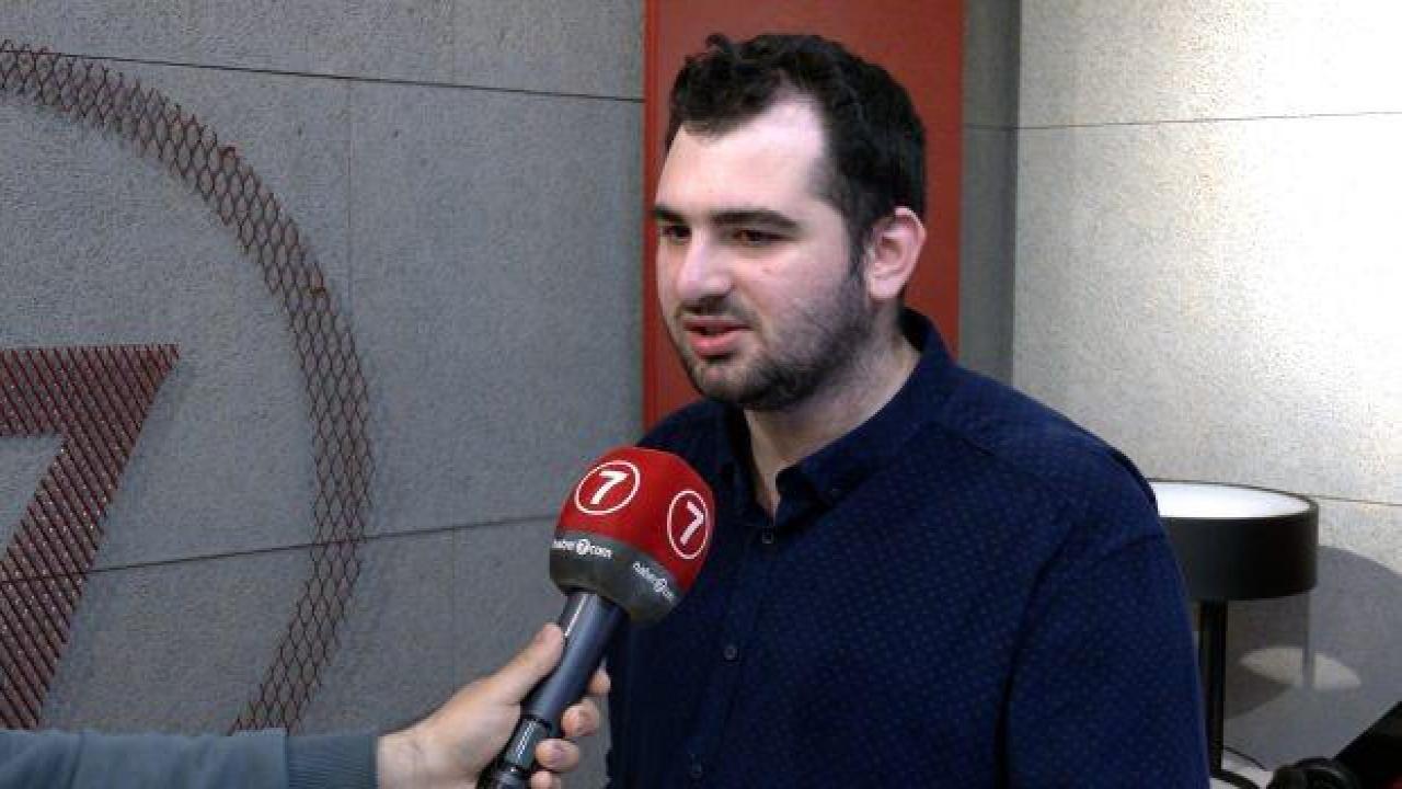 Türkiye'nin ilk otizmli radyocusu başarı hikayesini anlattı