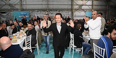 Tuzla Belediye Başkanı ve personel iftarda buluştu
