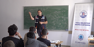 Tuzla'da günlük 120 kişiye deprem eğitimi veriliyor