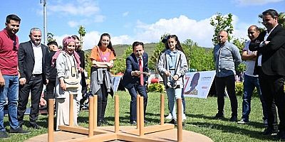 TUZLA’DA ÜÇ GÜN SÜRECEK BAHAR FESTİVALİ BAŞLADI