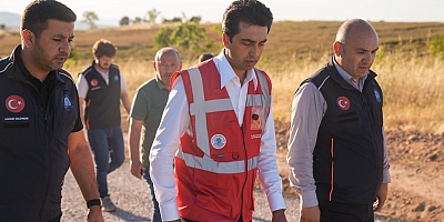 Tuzla’da Yollar Yenileniyor, Mahalleler Nefes Alıyor
