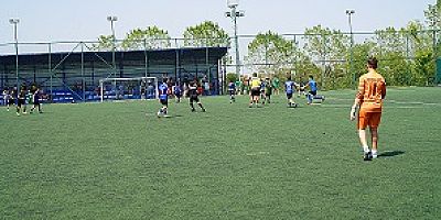 ‘TUZLA JUNİOR CUP FUTBOL TURNUVASI’ KIYASIYA REKABETE EV SAHİPLİĞİ YAPTI