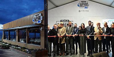 Tuzla Mekan Palmiye yenilenen yüzüyle hizmete açıldı