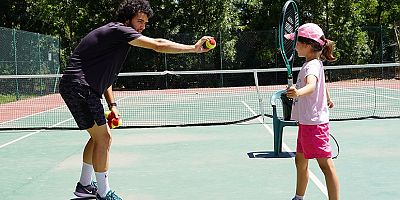 TUZLALI GENÇLER 15 FARKLI SPOR BRANŞINDA EĞİTİMLERİNİ SÜRDÜRÜYOR