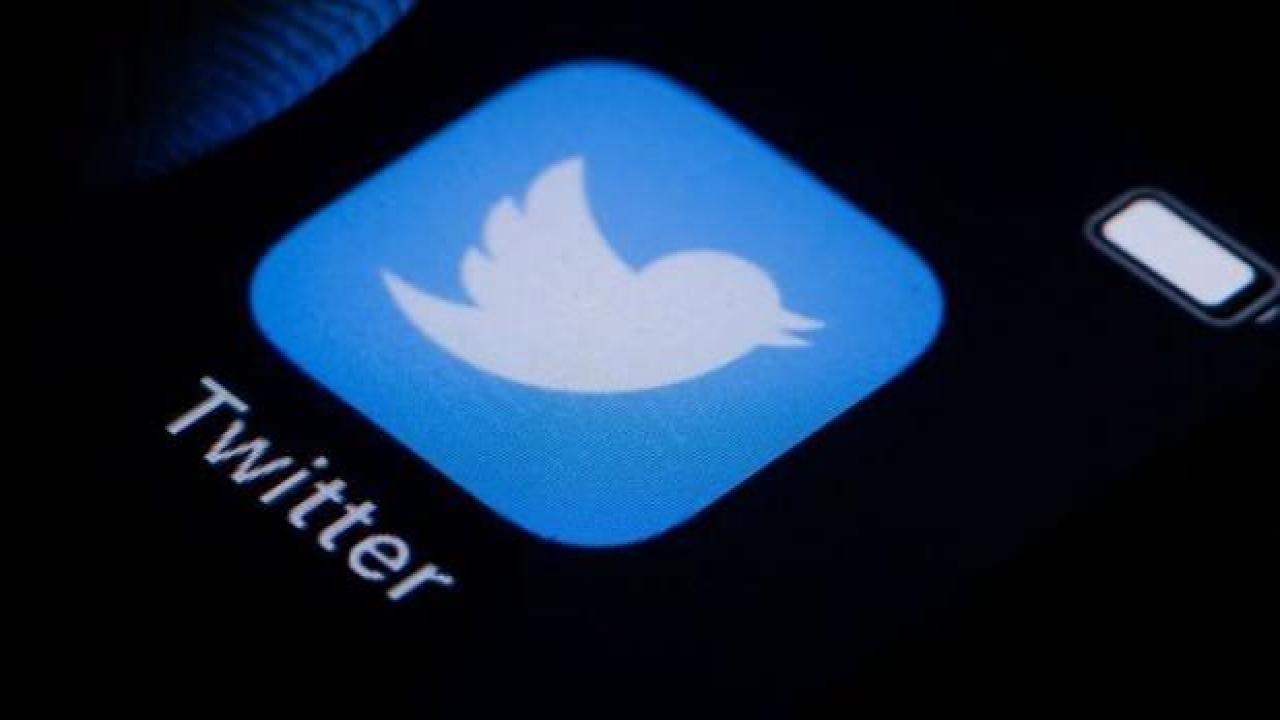 Twitter, Türkiye'deki bazı içerikleri engellediğini duyurdu