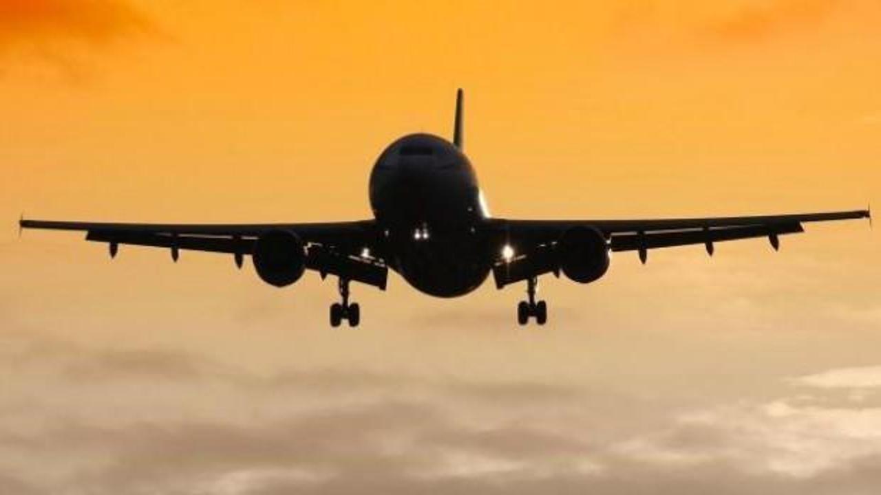 Uçakla 8 saat uçtular hiçbir yere varamadılar