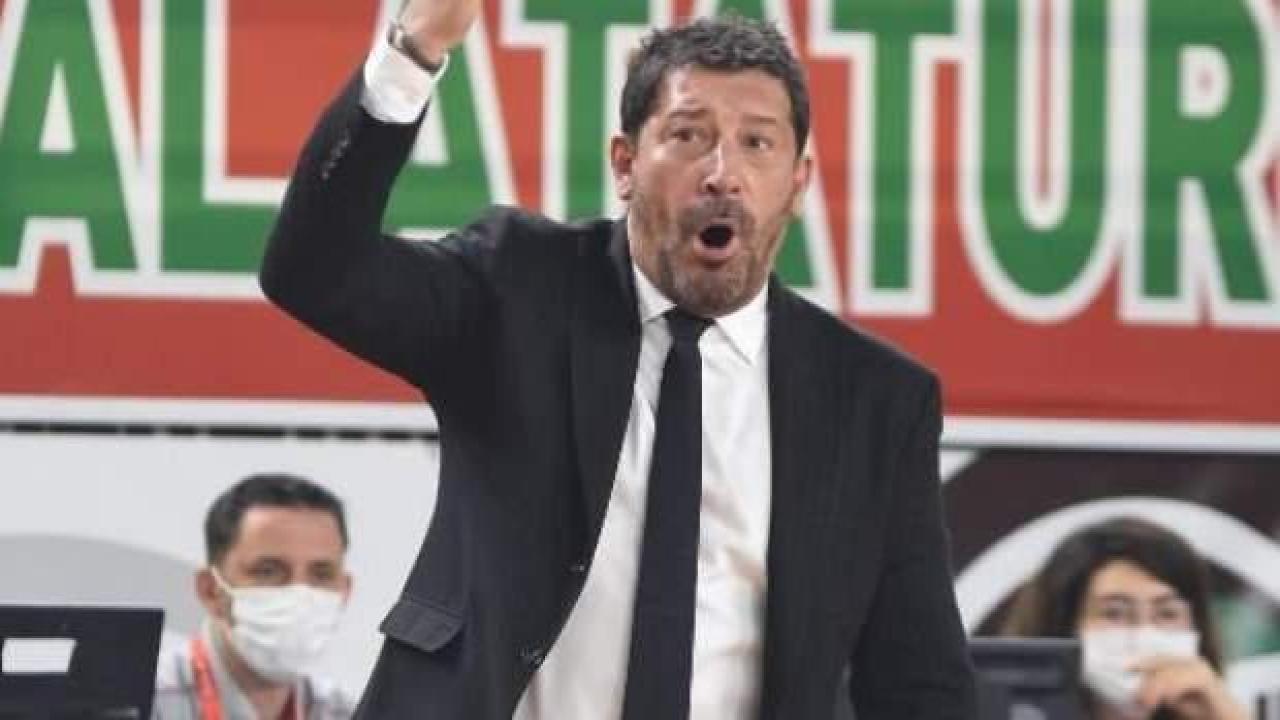 Ufuk Sarıca'ya İspanyol kancası